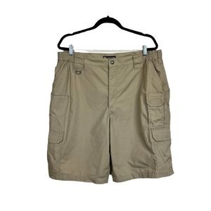 5.11 Tactical Series Men's 40 Cargo Utility Shorts W/ Elastic Waist Inseam 11”